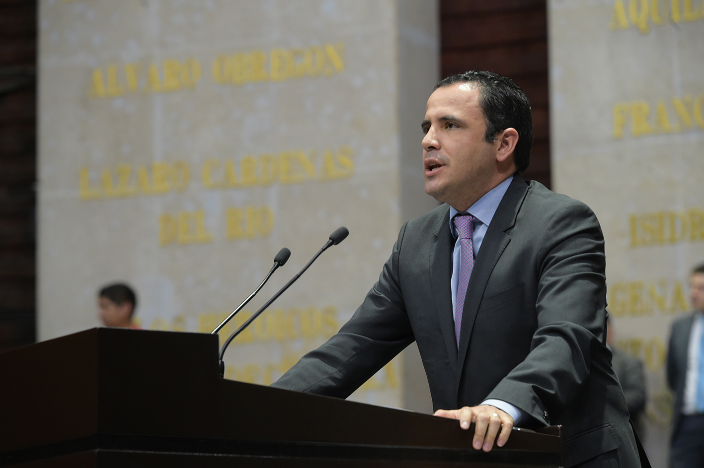 LA CUARTA DICTADURA